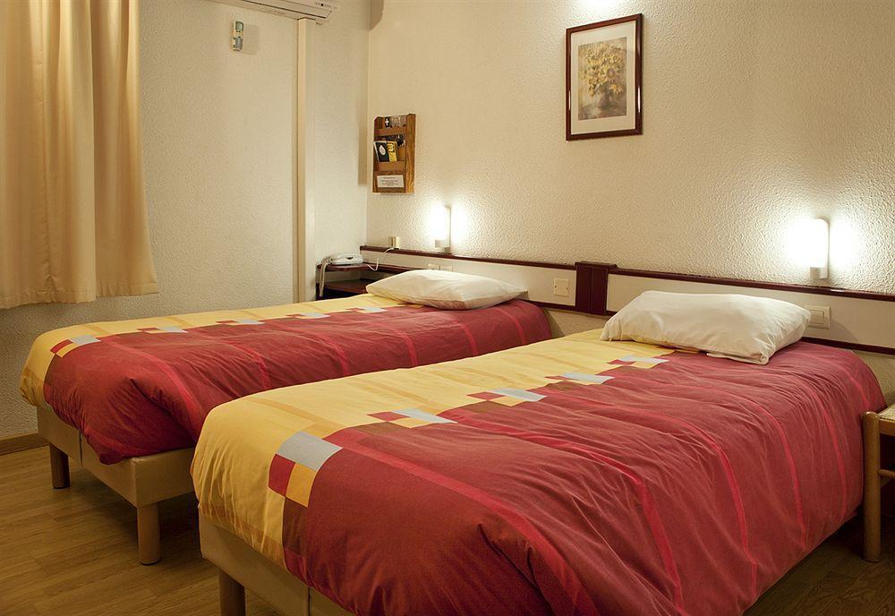 Fasthotel Mont De Marsan - Un Hotel Fh Collection エクステリア 写真